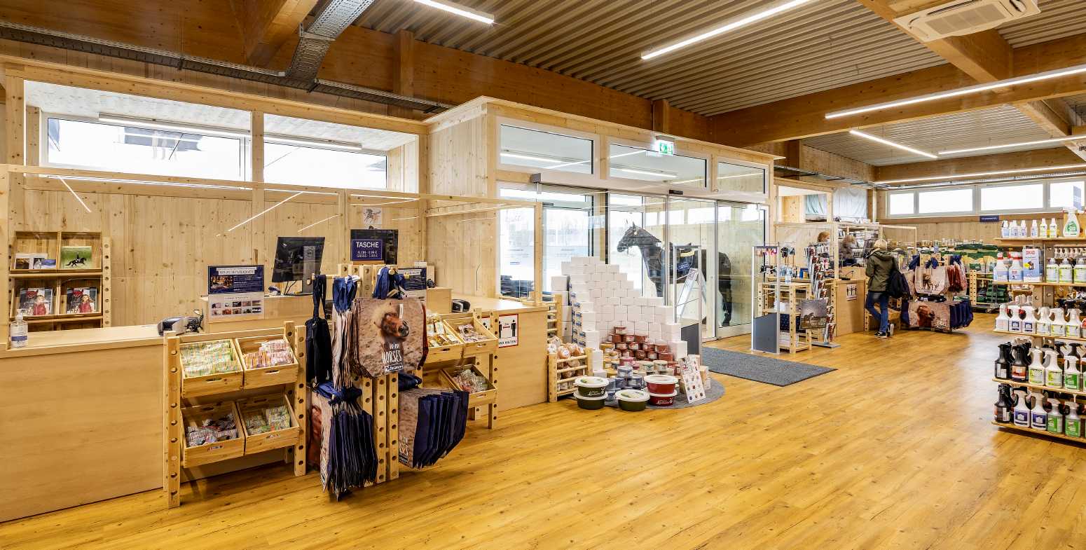 Kassenbereich im MEGA STORE