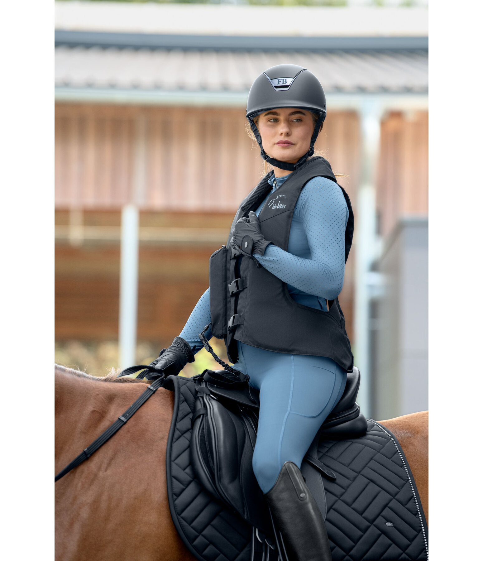 by SPARK Gilet airbag Ultimate Back & Neck Protector