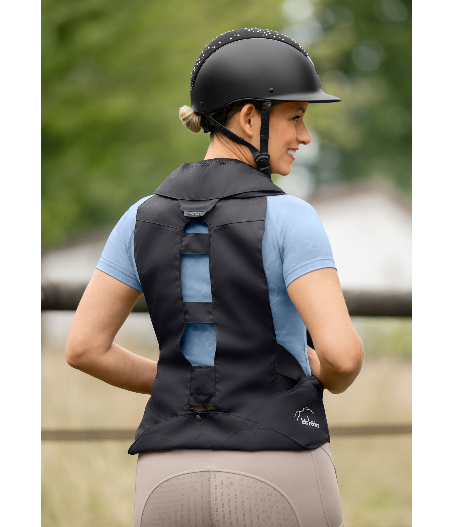 by SPARK Gilet airbag Ultimate Back & Neck Protector