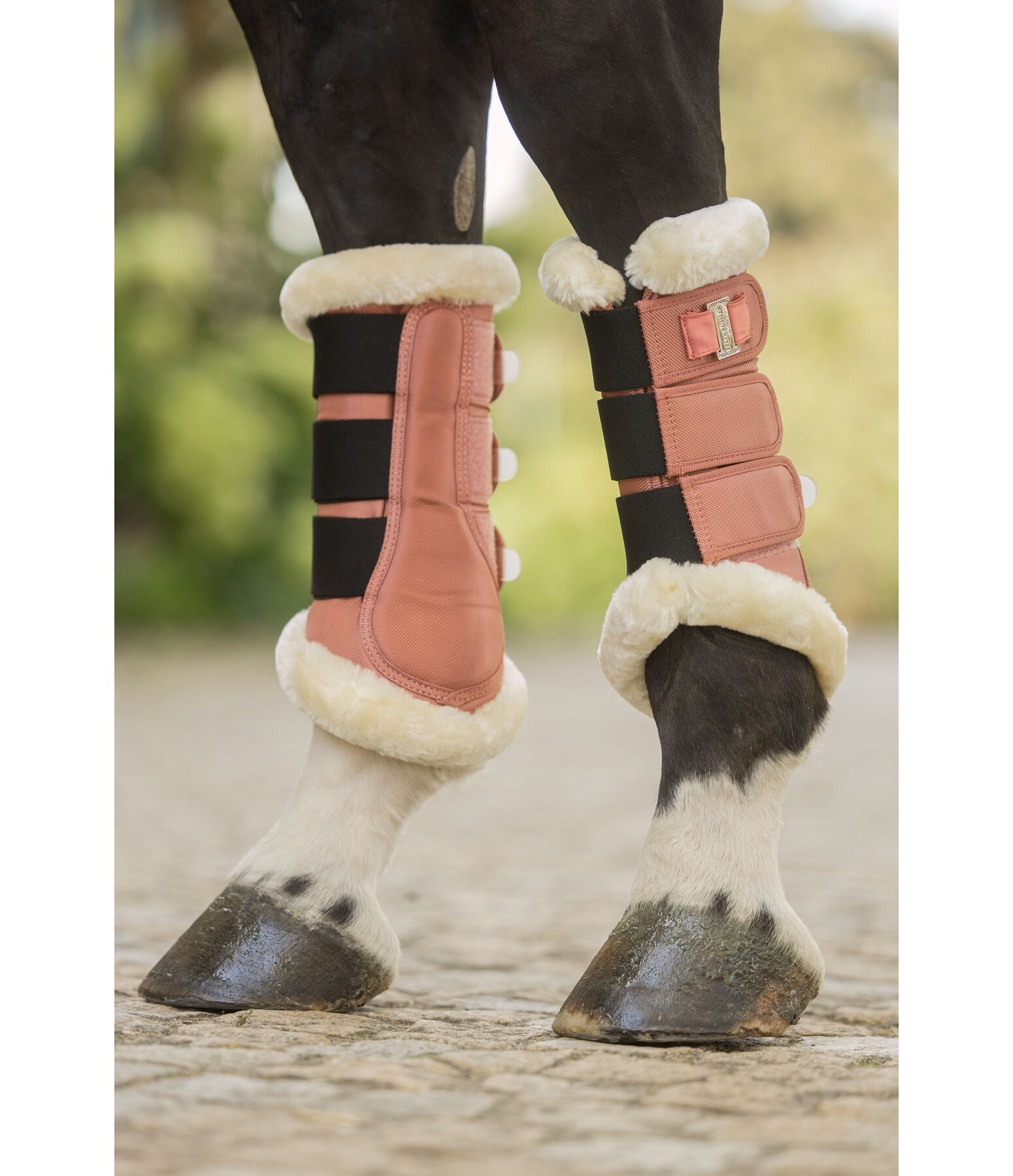 Stinchiere da dressage con pelliccia sintetica Essential, posteriori