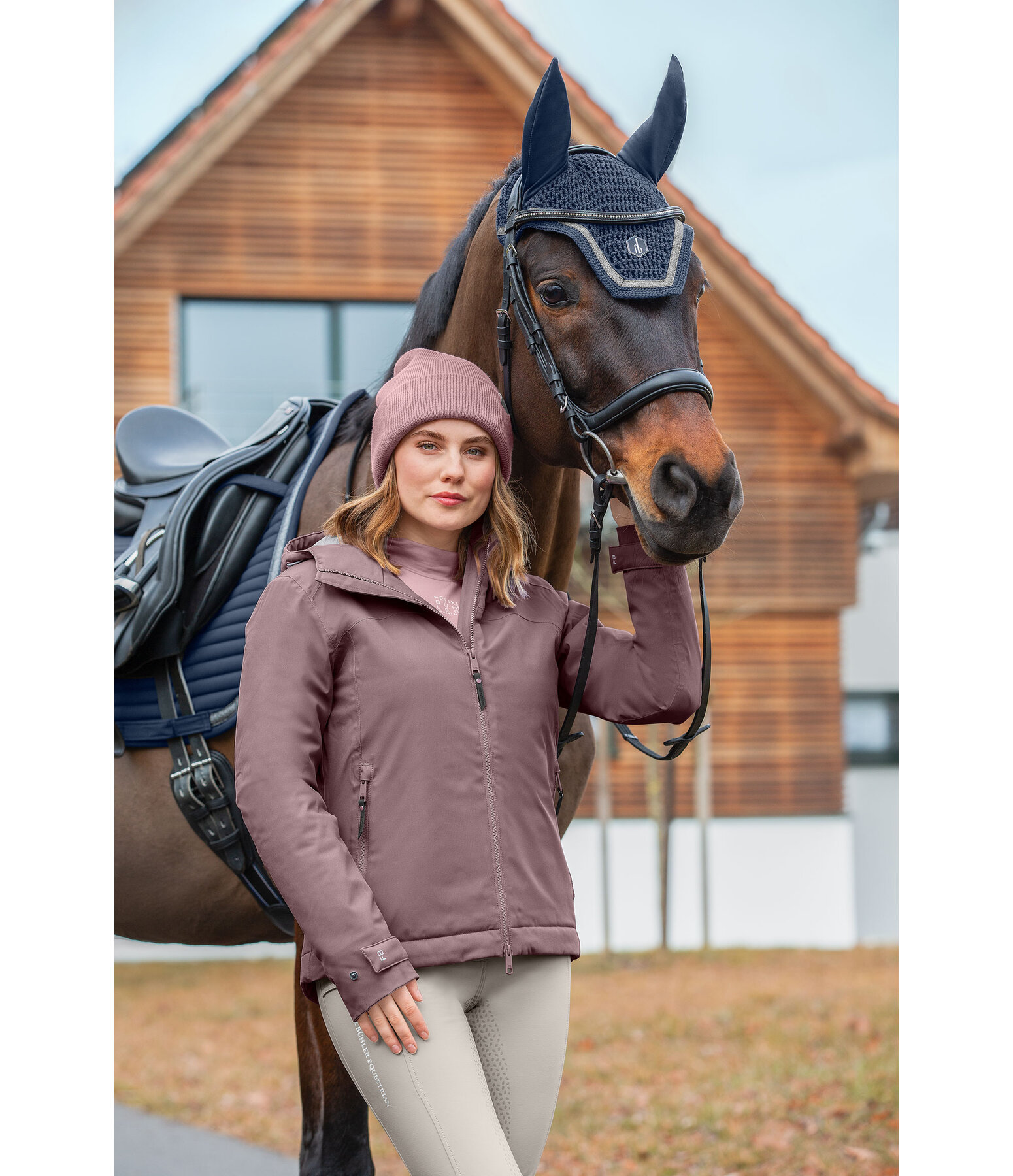 Giacca da equitazione funzionale con cappuccio Emelie