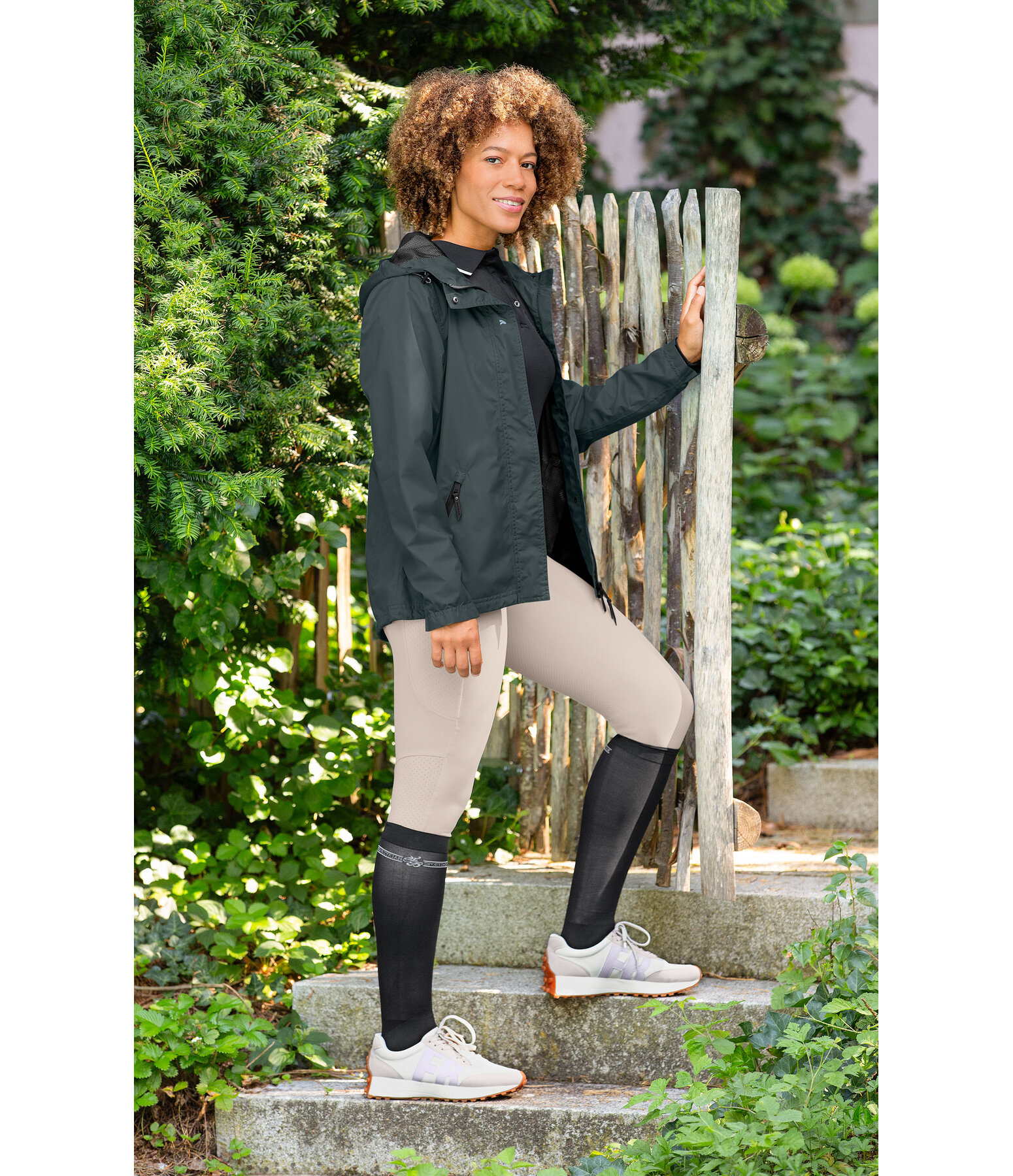 Giacca da equitazione funzionale con cappuccio Klara Life Cycle