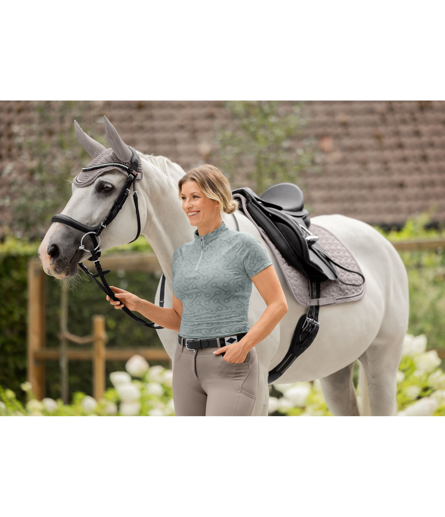 T-shirt funzionale con zip Clea