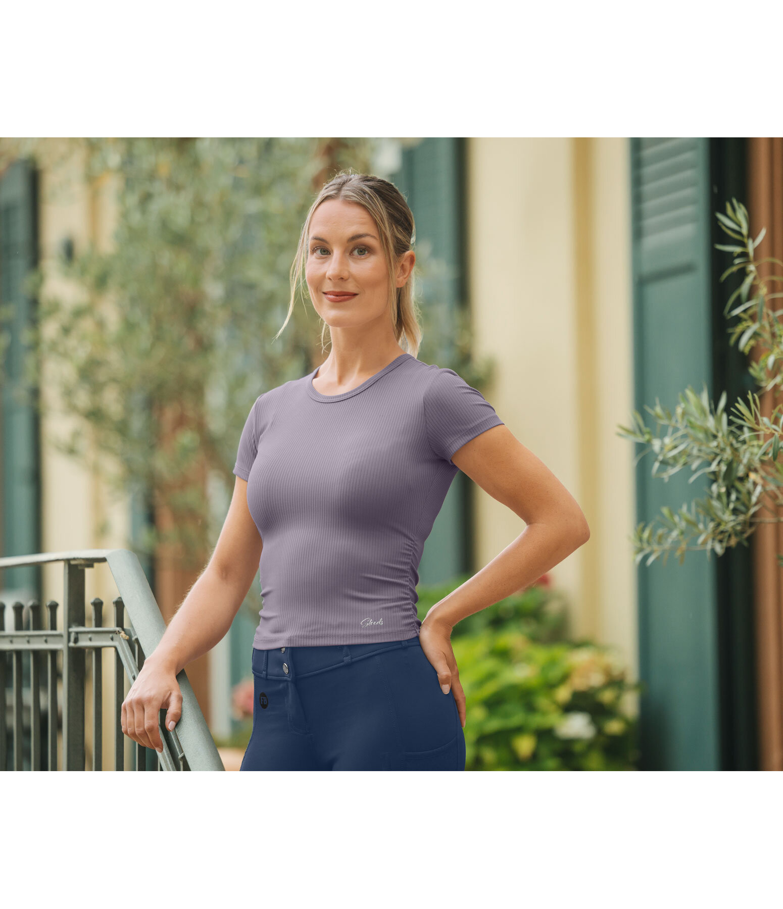 T-shirt cropped Adele