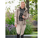 Outfit da donna Cora in taupe