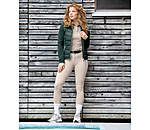 Outfit da donna Hanni in green-tea