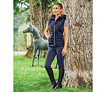 Outfit da donna Luana in marine