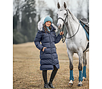 Outfit da donna Eleonor in navy