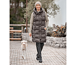 Outfit da donna Clara in dark-taupe