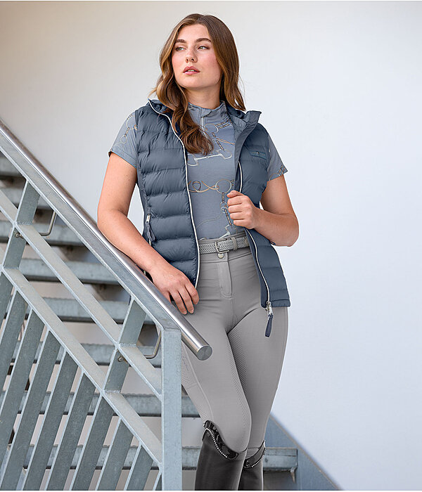 Outfit da donna Lilou in blu fumo