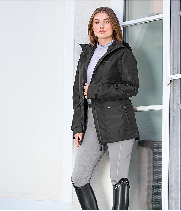 Outfit da donna Ninon in nero