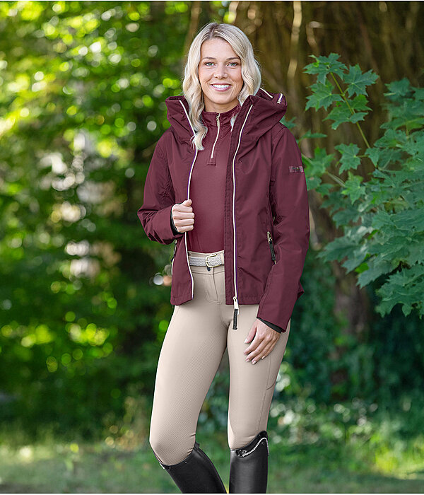 Outfit da donna Hanne in mogano