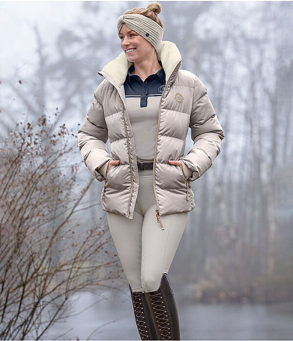 Outfit da donna Hanne in champagne