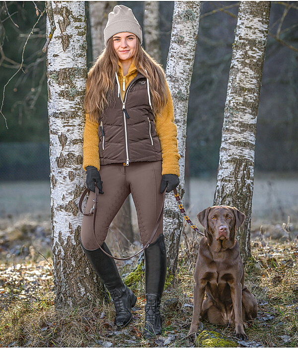 Outfit da donna Lena in testa di moro