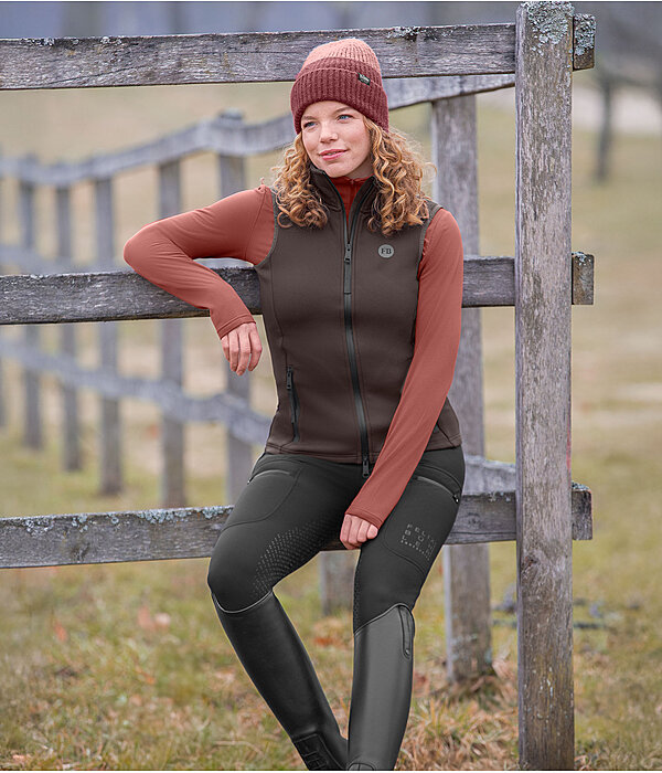 Outfit da donna Ulla in nero