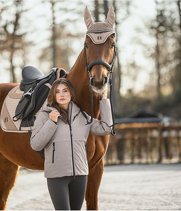 Outfit da donna Firielle in taupe